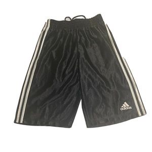Adidas mens shorts size m 3 stripped logo good elastic drawstring side pockets